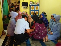 Suaminya Jadi Korban Tewas Hercules Jatuh di Wamena, Linda Shock