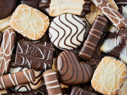 Cookies Cokelat dengan Paduan Selai Kacang yang Gurih Enak untuk Hari Spesial