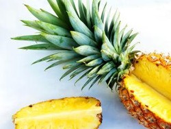 Nanas Bukan Lagi Kuning, Sekarang Ada Nanas Berdaging Pink