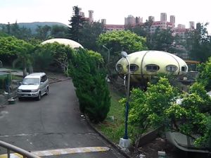 Penampakan Resor Berbentuk UFO di Taiwan yang Ditinggalkan Sebelum Dibuka