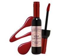 Yummy! Lipstik dan Maskara Ini Dibuat dari Wine