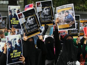 Aksi Solidaritas Sejumlah Massa Untuk Aleppo