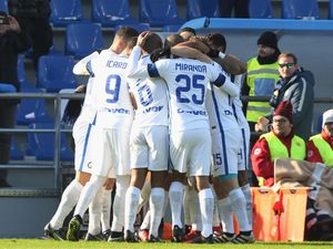 Usaha Keras Inter Berbuah Kemenangan Tandang Pertama Sejak September