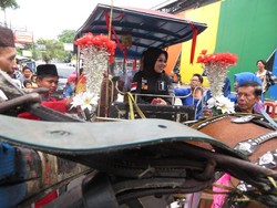 Persiapan Sylviana Hadapi Debat: Dialog dengan Ahli dan RT/RW