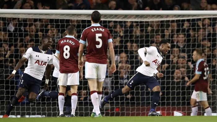Tottenham Kalahkan Burnley 2-1