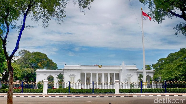 Inkonsistensi Pengakuan Pria yang Ancam Bunuh Jokowi Inkonsistensi Pengakuan Pria yang Ancam Bunuh Jokowi