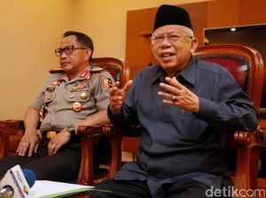 Ketum MUI Jelaskan Alasan Pengeluaran Fatwa Haram Pakai Atribut Nonmuslim