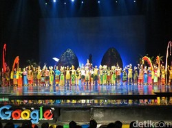 Pertunjukan Devdan Show yang Mesti Kamu Tonton di Bali
