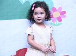 Anak Ayu Ting Ting Minta Rayakan Ulang Tahun di Tempat Nongkrong