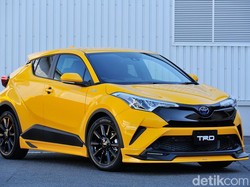 Toyota C-HR Tambah Ganteng Pakai Aksesori TRD