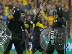 Berapa yang Tevez Dapatkan di Shanghai Shenhua?