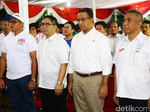 Boy Sadikin Gelar Konsolidasi Relawan Pemenangan Anies-Sandi Boy Sadikin Gelar Konsolidasi Relawan Pemenangan Anies-Sandi