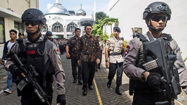 Usai Sidang, Ahok Tinggalkan PN Jakut Dengan Pengawalan Ketat