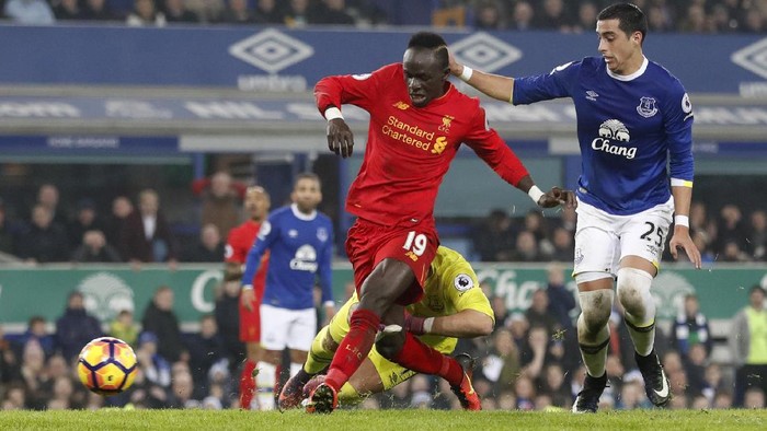 Gol Mane Langgengkan Dominasi Liverpool atas Everton
