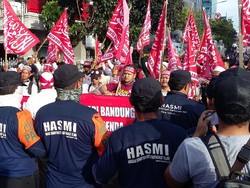 Jelang Sidang Ahok, Kelompok Massa Mulai Berdatangan di PN Jakut