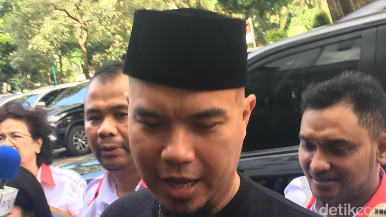 Ahmad Dhani: Saya Yakin 2017 Ada Sidang Istimewa untuk Kembali ke UUD 45