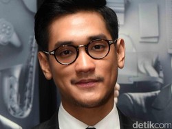 Afgan Cerita Soal Ibundanya yang Pernah Kecopetan di Eropa