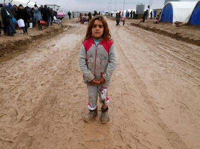 Potret Anak-anak Pengungsi Mosul di Kamp Khazer