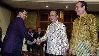 Lippo Group Serahkan Beasiswa Rp 1,5 Miliar
