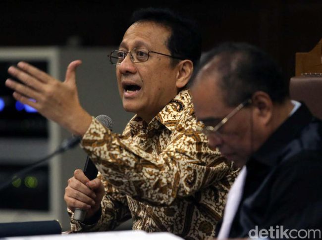 Anggota DPD Sebut Irman Gusman Tak Salah Telepon Dirut Bulog