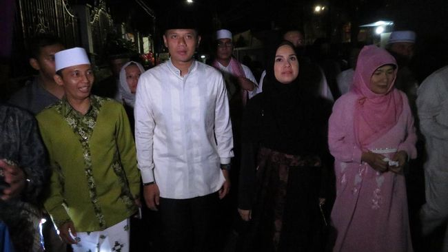 Didampingi Annisa Pohan, Agus Hadiri Peringatan Maulid 