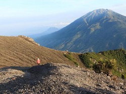 4 Kali Gempa Vulkanik Selama Sepekan, Status Gunung Merapi Normal