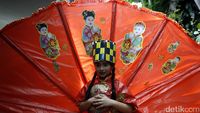 Fashion Show Bahan Daur Ulang