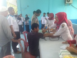 Polres dan Pemkab Kampar Gelar Tes Urine di Terminal, 1 Sopir Positif Narkoba