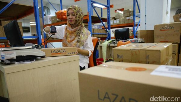 Jelang Natal Pengiriman Barang e-Commerce Meningkat