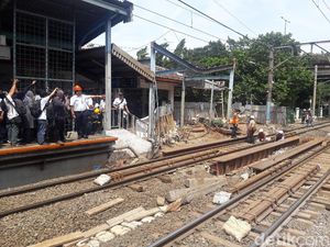 Mudahkan Penumpang Seberangi Peron, Underpass di 7 Stasiun Selesai 2017