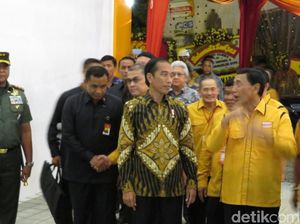 Disambut Wiranto, Jokowi Hadiri Munaslub Partai Hanura