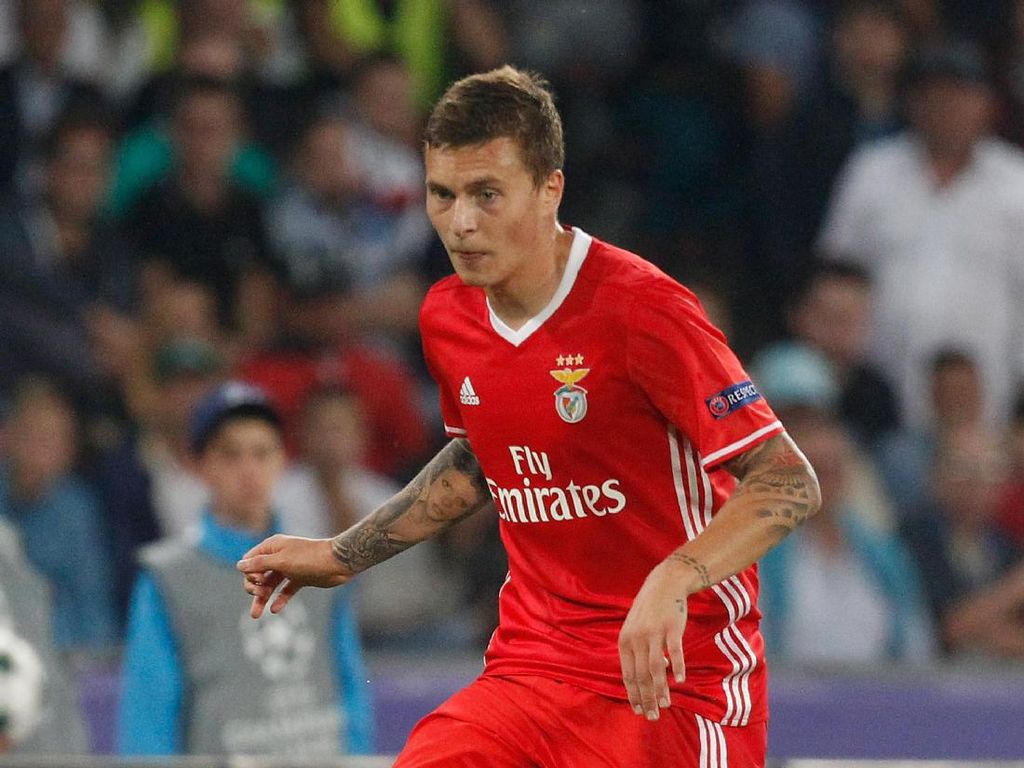 Lindelof Diyakini Takkan Sulit Beradaptasi Jika Gabung MU Lindelof Diyakini Takkan Sulit Beradaptasi Jika Gabung MU