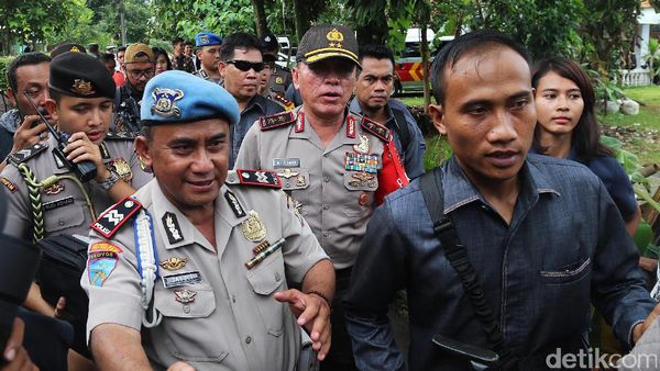 Kapolda Tinjau Lokasi Bom di Setu Tangsel