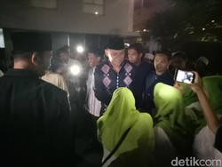 Hadiri Peringatan Maulid, Agus Ingin Warga Tiru Sifat Nabi Muhammad SAW