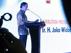 Jokowi: Akhir-akhir Ini Orang Lupa Bedanya Kritik dan Menjelekkan