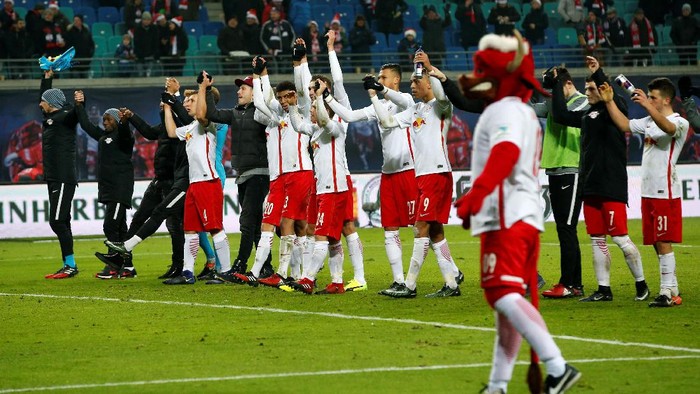 Kala Leipzig Mencari Kado Natal di Kandang Bayern