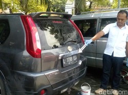 Mobil Misterius Sebulan Terparkir di RS Gatoel Diderek Polisi