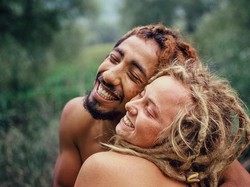 Rainbow Gathering, Festivalnya Traveler Hippies & Kaum Naturist