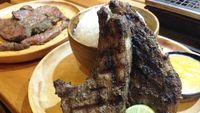 Lamb Chop dan Tenderloin Slice yang Enak Dicocol dengan 7 Saus