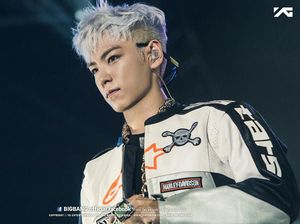 T.O.P Big Bang Upload Foto Kontroversial, Apa Kata CEO YG Entertainment? T.O.P Big Bang Upload Foto Kontroversial, Apa Kata CEO YG Entertainment?