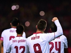 Pesta Gol, Sevilla Mulus ke 16 Besar
