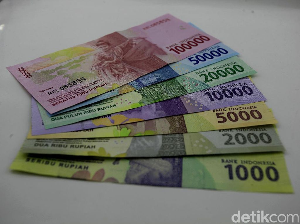 Pemkot Pekanbaru Nunggak Honor Ketua RT/RW Selama 4 Bulan Pemkot Pekanbaru Nunggak Honor Ketua RT/RW Selama 4 Bulan