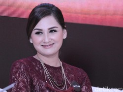 Kunci Keharmonisan Keluarga Mona Ratuliu dan Indra Brasco