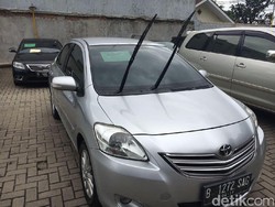 Ini Bedanya Mobil Bekas Taksi dan Bekas Rental Blue Bird