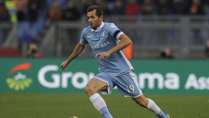 Skors 20 Hari untuk Lulic atas Pelecehan terhadap Ruediger