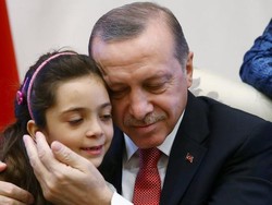 Bocah Aleppo yang Jadi Bintang di Twitter Bertemu Presiden Turki di Ankara