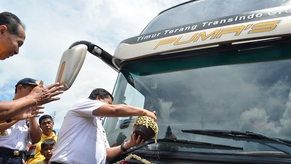 Mewahnya Bus Tingkat Antar Kota Wonogiri-Solo-Jakarta