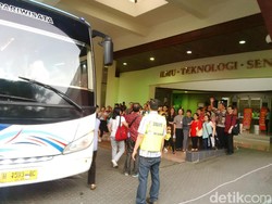 Jemaat Kebaktian Natal Mulai Datangi Sabuga Bandung