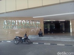 Penampakan Auditorium Kementan yang akan Dipakai untuk Sidang Ahok