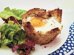 Punya Roti Tawar dan Telur? Yuk, Bikin Egg Cup Ini Buat Sarapan!